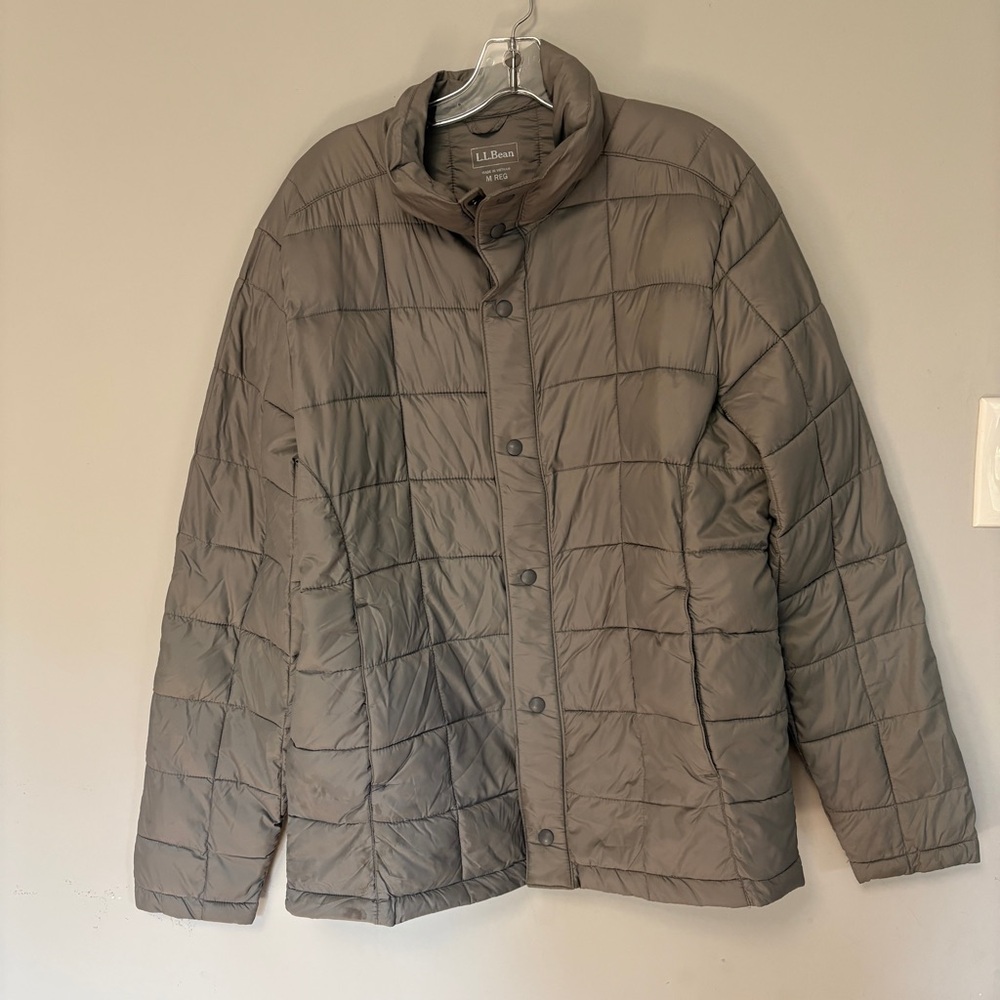 LL Bean Puffy Long Coat Poly Filled Winter Collar Jacket Snaps Gray Women’s M